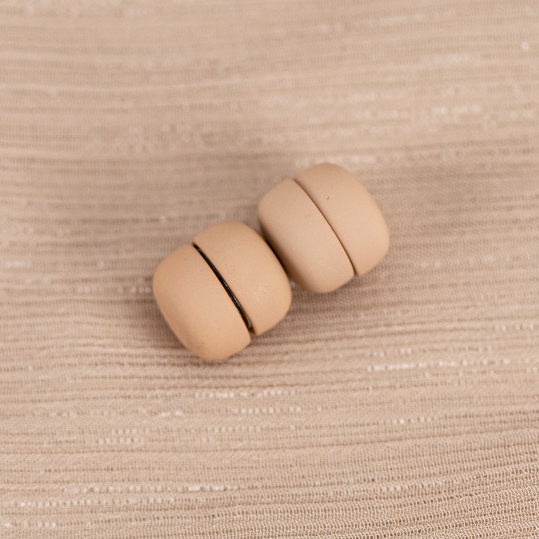 Hijab magnets
